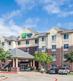 Holiday Inn Express & Suites Dallas – Grand Prairie I-20, an IHG Hotel, A Grand Escape