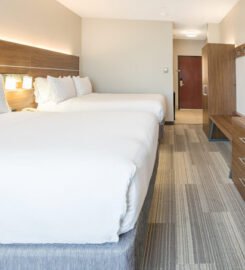 Holiday Inn Express & Suites Dallas – Grand Prairie I-20, an IHG Hotel, A Grand Escape