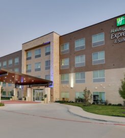 Holiday Inn Express & Suites Dallas NW – Farmers Branch, an IHG Hotel, Heavenly Abode