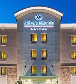 Candlewood Suites Dallas NW – Farmers Branch, an IHG Hotel, A Radiant Resort