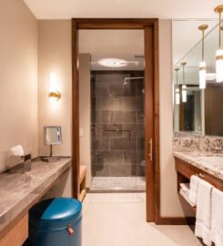 Drey Hotel – The Village Dallas, Charming Comfort at Its Best