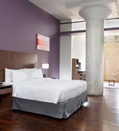 Fairfield Inn & Suites Dallas Downtown, A Stunning Royal Retreat