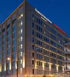 Fairfield Inn & Suites Dallas Downtown, A Stunning Royal Retreat