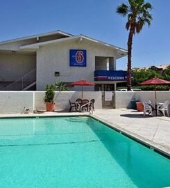 Motel 6 Dallas, TX – Forest Lane, A Royal Charm Retreat