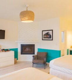 Cambria Beach Lodge