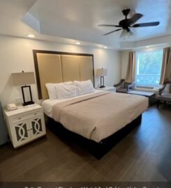 The Riverbend Hotel And Cabins
