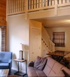 The Riverbend Hotel And Cabins