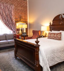 East Bay Inn – Historic Inns of Savannah