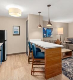 Candlewood Suites Sumner – Puyallup Area by IHG, Your Extended Stay Retreat
