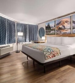 Days Inn by Wyndham Lakewood South Tacoma, Comfort Meets Convenience