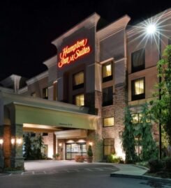 Hampton Inn & Suites Tacoma/Puyallup, Tranquil Paradise Inn
