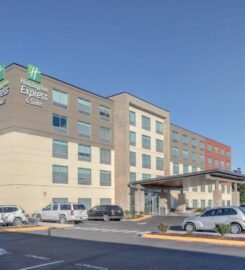 Holiday Inn Express & Suites Auburn Downtown, Smart Stays in the Heart of Auburn