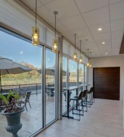 Holiday Inn Express & Suites Auburn Downtown, Smart Stays in the Heart of Auburn
