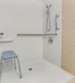 Holiday Inn Express & Suites Tacoma Downtown, an IHG Hotel, A Blissful Hideaway