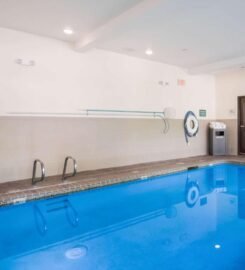 La Quinta Inn & Suites by Wyndham Auburn, Your Gateway to Comfort and Convenience