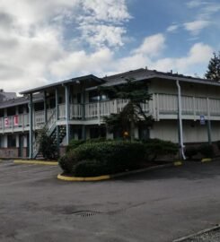 Motel Puyallup, Royal Charm Retreat