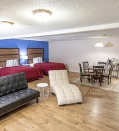 Motel Puyallup, Royal Charm Retreat