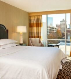 Courtland Grand Hotel