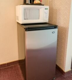 GuestHouse Fife, Affordable Comfort Near Tacoma