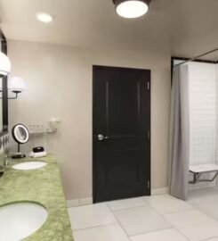 The Candler Hotel Atlanta, Curio Collection by Hilton