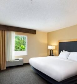 Doubletree By Hilton Hotel Savannah Airport