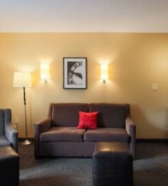 Doubletree By Hilton Hotel Savannah Airport