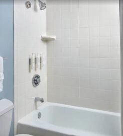 Atlanta Evergreen Lakeside Resort 