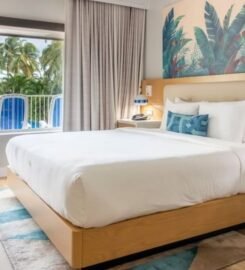 Radisson Resort Miami Beach