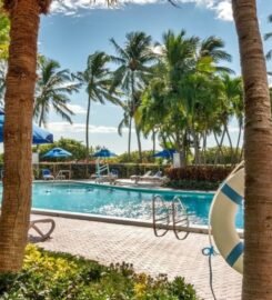 Radisson Resort Miami Beach