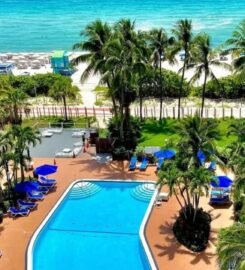 Radisson Resort Miami Beach