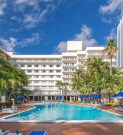 Radisson Resort Miami Beach
